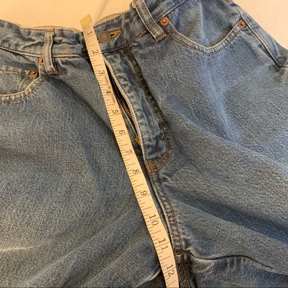 Eddie Bauer Men’s Relaxed Fit Jeans - Picture 8 of 12